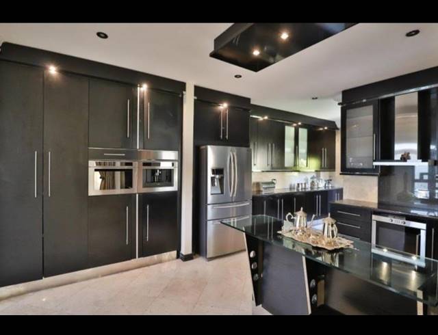 5 BEDROOM HOUSE SOLD IN ASPEN HILLS